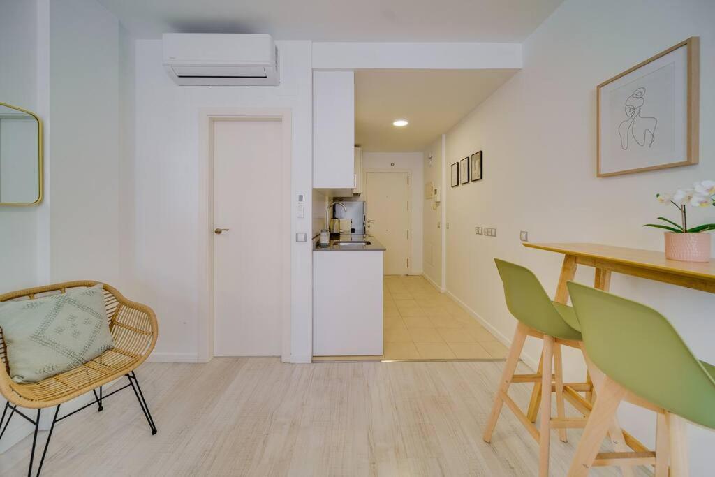 Sophisticated Studio In The Center Of Málaga Exteriör bild